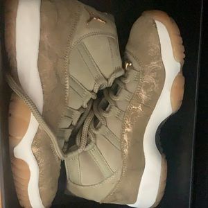 Jordan’s, size 6, olive colour!